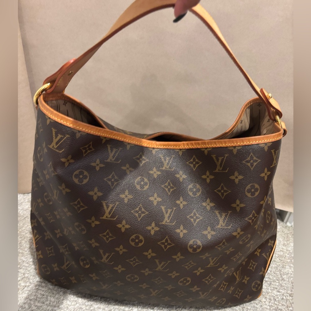 Louis Vuitton Monogram Tote in Brown and Tan Leather Trim - Picture 5 of 13